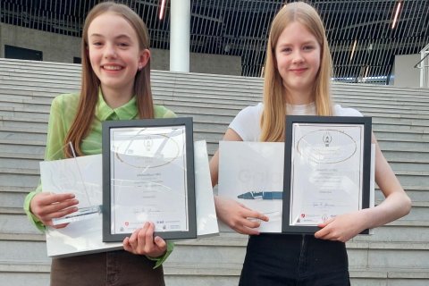 Verðlaunahafar Nýsköpunarkeppni grunnskólanna 2022